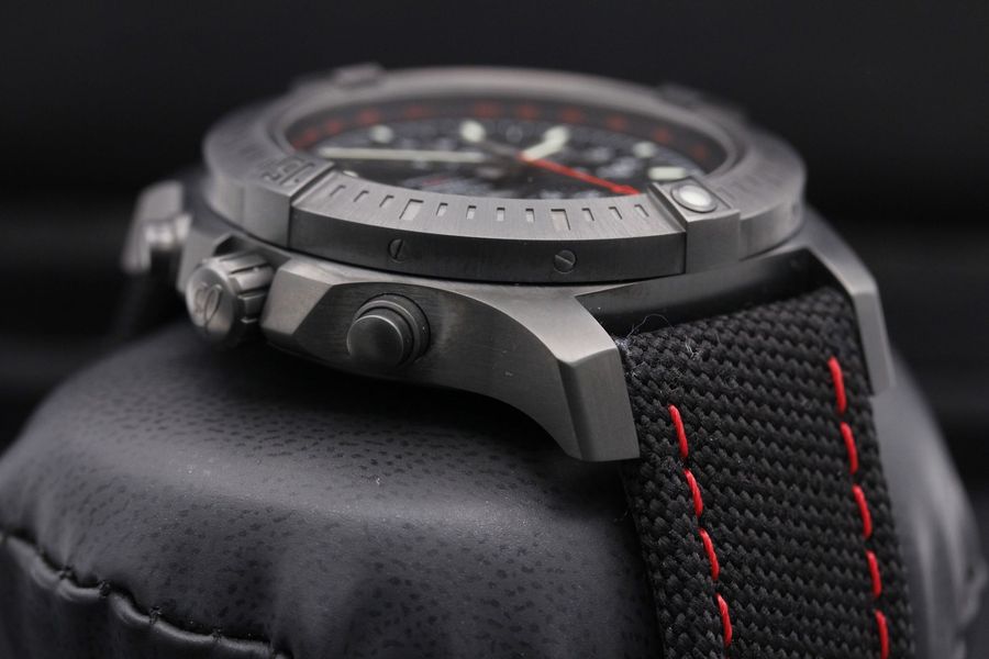 Breitling Colt Auto M13388